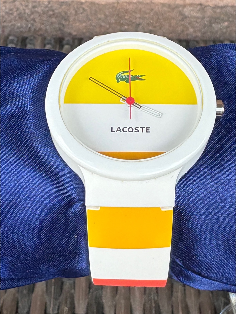 Lacoste multicolore Silicone Round Watch